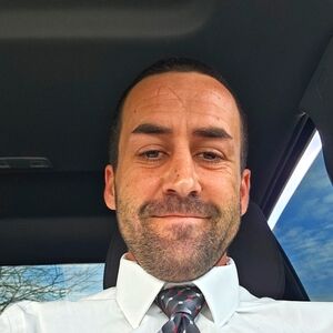 Meet your Posher, Logan